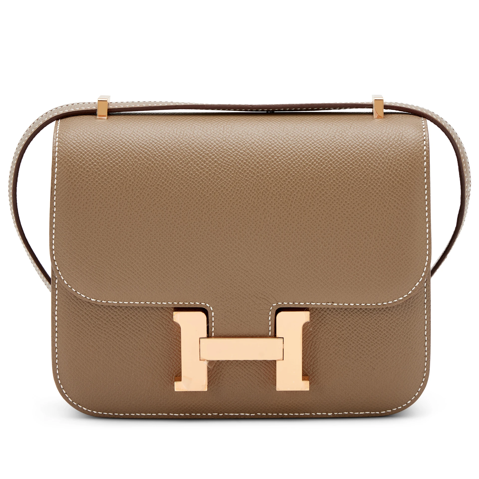 Сумка Hermès Constance 18 на студийной фотографии